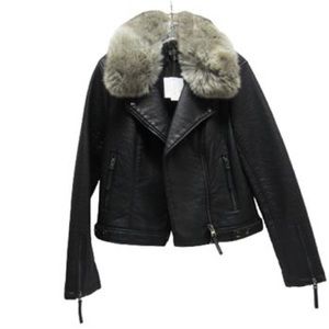 New top shop ladies faux leather jacket w/removable fur color size m